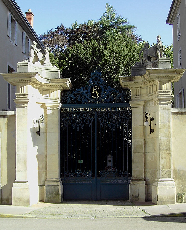 Ecole des Eaux Forets.jpg - Ecole des Eaux Forets